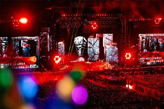 双星闪耀！星空娱乐LED巨幕助力周杰伦、张韶涵打造沉浸式视听盛宴！